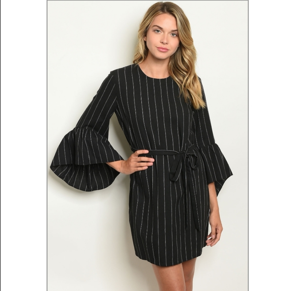 New Black and white stripped dress - Picture 3 of 5